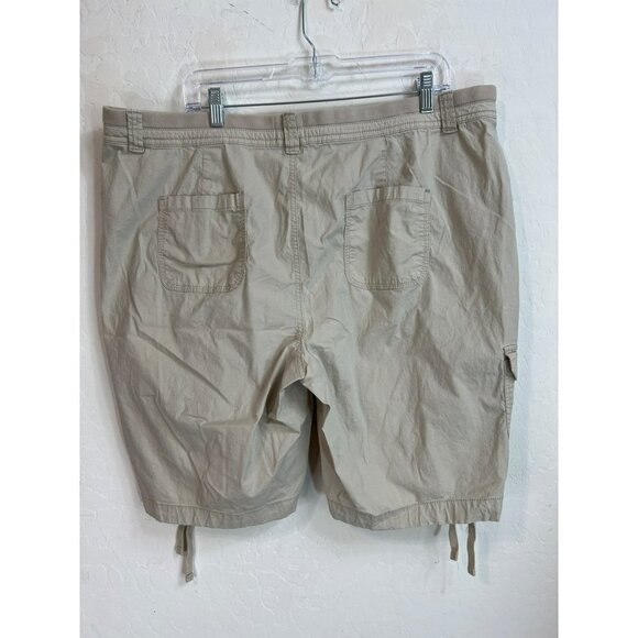 St. John's Bay Sz 20W Tan Cargo Shorts Pockets - Picture 4 of 6